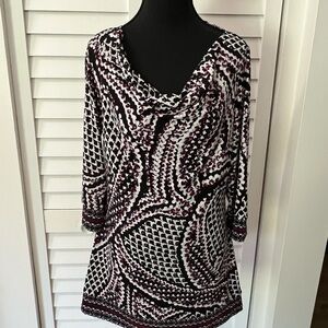 White House Black Market Graphic Black and White 3/4 Sleeve Blouse